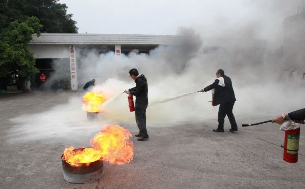 全面提升安全意识:关于消防重庆应急演练的关键步骤与策略 全面提升安全意识:关于消防重庆应急演练的关键步骤与策略